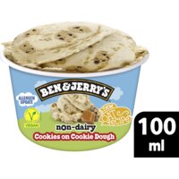 Een afbeelding van Ben & Jerry's Non-dairy cookies on cookie dough