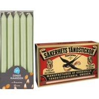 Een afbeelding van AH Dinerkaars groen en lucifers pakket	