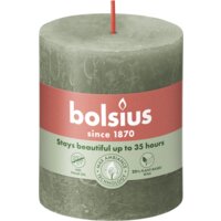 Een afbeelding van Bolsius Rustieke kaars olijfgroen 8cm