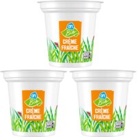 Een afbeelding van AH Biologisch Creme fraiche 3-pack