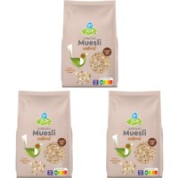 Een afbeelding van AH Biologisch Muesli volkoren 3-pack
