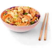 Een afbeelding van AH Noodle maaltijd gochujang chicken