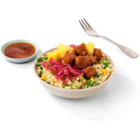 Een afbeelding van AH Mini saladbowl sticky chicken