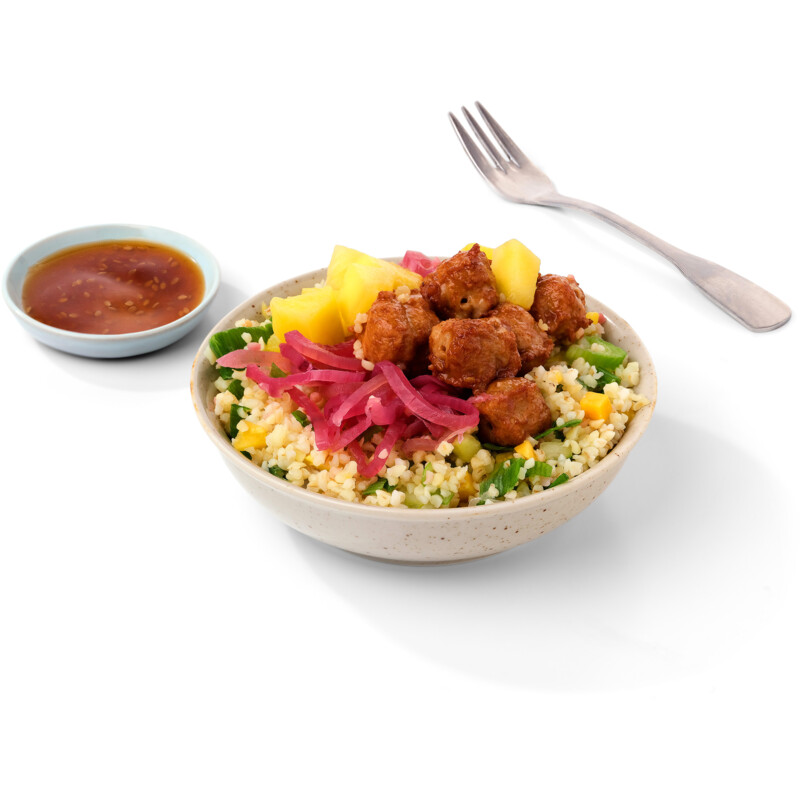 Een afbeelding van AH Mini saladbowl sticky chicken