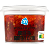 Een afbeelding van AH Woksmaakmaker rode en groene chili