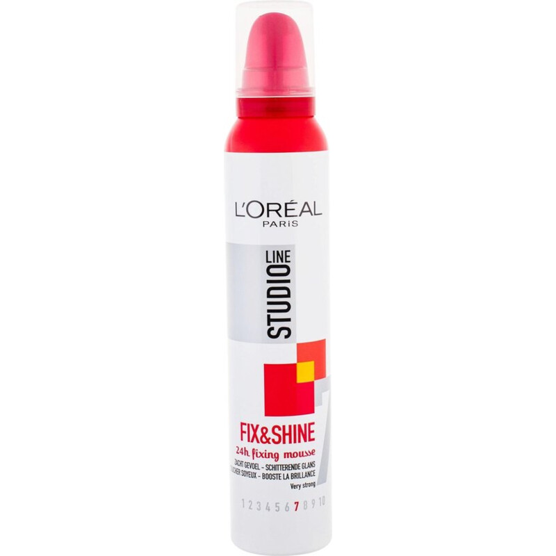 Een afbeelding van Studio Line Fix & shine mousse very strong