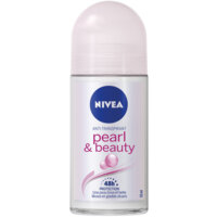Een afbeelding van NIVEA Pearl & beauty deodorant roller