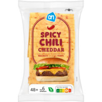 Een afbeelding van AH Spicy chili cheddar 48+ plakken