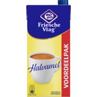 Een afbeelding van Friesche Vlag Halvamel voordeelverpakking