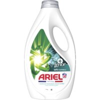 Een afbeelding van Ariel Vloeibaar+ touch of lenor wasmiddel