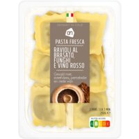 Een afbeelding van AH Ravioli brasato, funghi e vino rosso