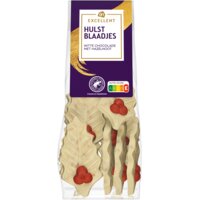 Een afbeelding van AH Excellent Hulstblaadjes witte chocolade hazelnoot