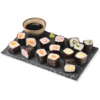 Een afbeelding van AH Sushi hosomaki set