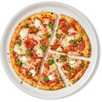Een afbeelding van AH Verse pizza mozzarella pesto online only