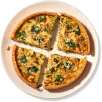 Een afbeelding van AH Quiche zalm spinazie