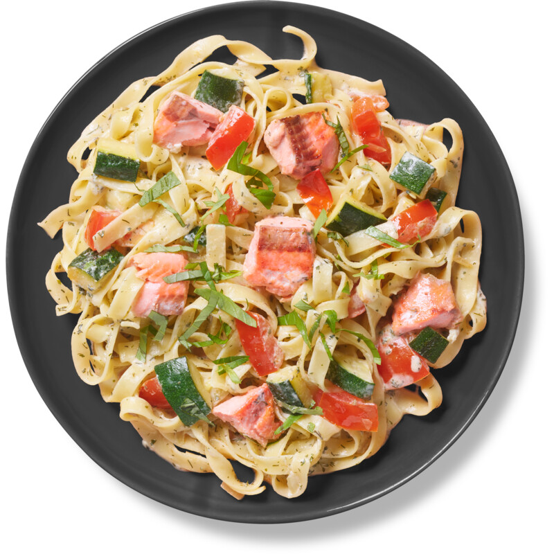 Een afbeelding van AH Romige pasta zalm courgette verspakket