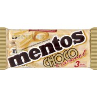 Een afbeelding van Mentos Choco & caramel filled white chocolate