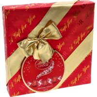 Een afbeelding van Lindt Lindor melkchocolade kerstcadeau bonbons