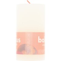 Een afbeelding van Bolsius Rustieke kaars wit 13cm