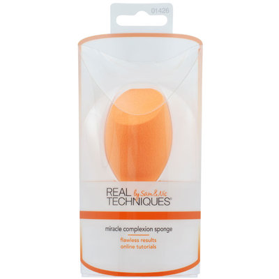 Real techniques miracle store complexion sponge