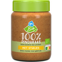Een afbeelding van AH Biologisch 100% Pindakaas met stukjes pinda