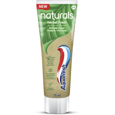pdp-image-Aquafresh Naturals herbal fresh
