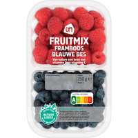 Een afbeelding van AH Fruitmix frambozen \& blauwe bessen