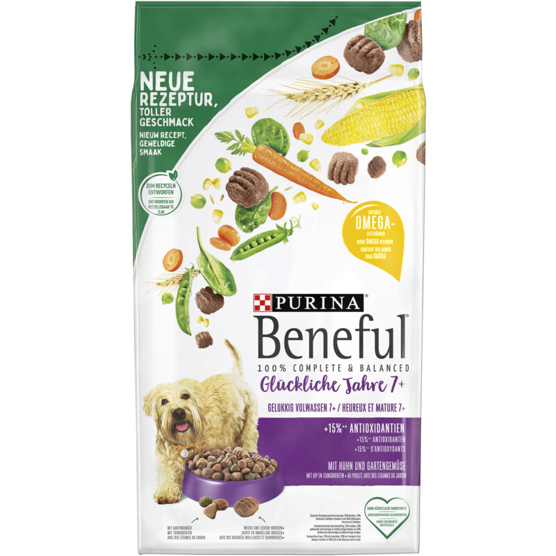 Een afbeelding van Beneful Gelukkig volwassen senior met kip