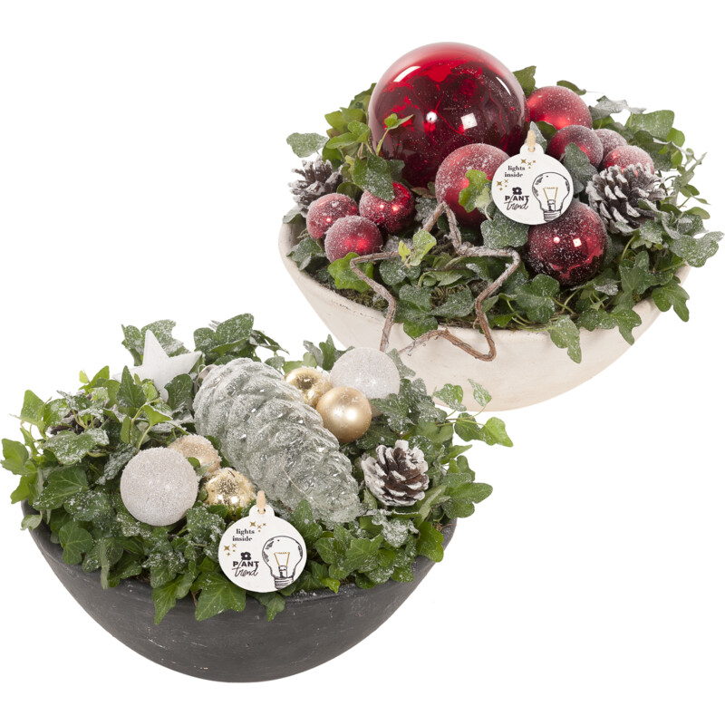 Een afbeelding van AH Kerstarrangement mand rond LED