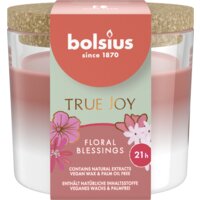 Een afbeelding van Bolsius True joy geurkaars floral blessings