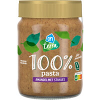 Een afbeelding van AH Terra 100% pasta amandel met stukjes