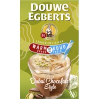 Een afbeelding van Douwe Egberts Latte Dubai chocolate style