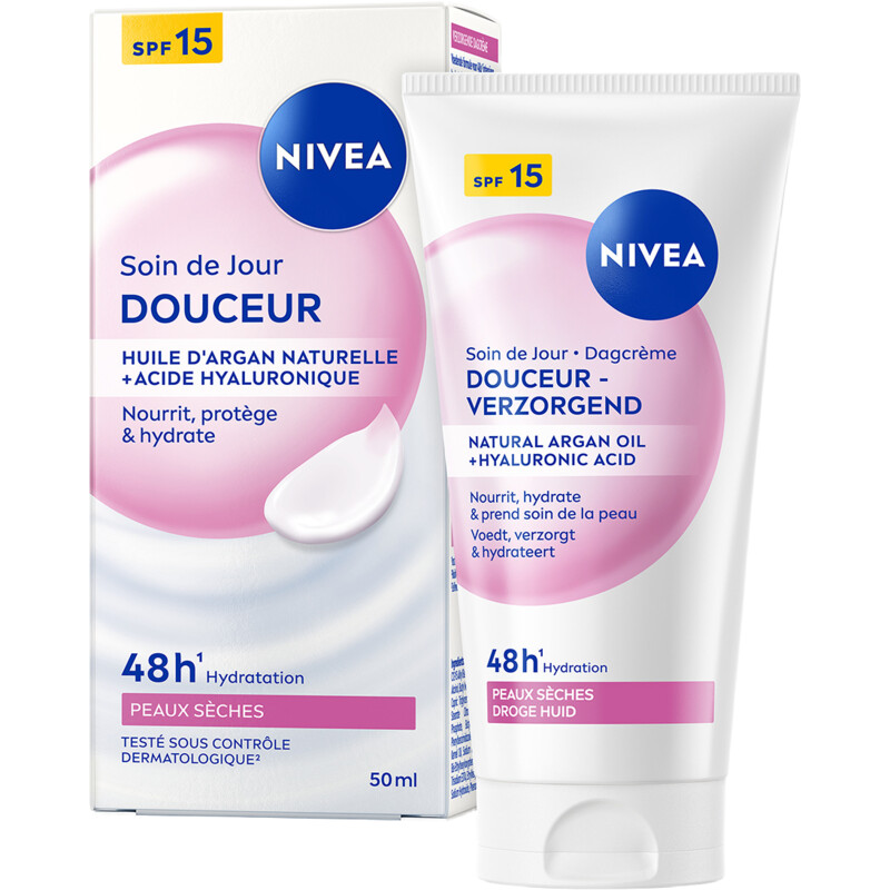 NIVEA Voedende dagcrème spf15 droge huid