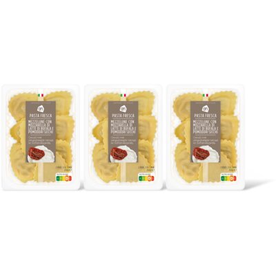 pdp-image-AH Mezzelune con mozzarella 3-pack