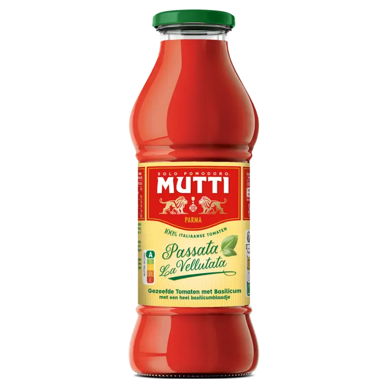 Mutti Passata gezeefde tomaten basilicum