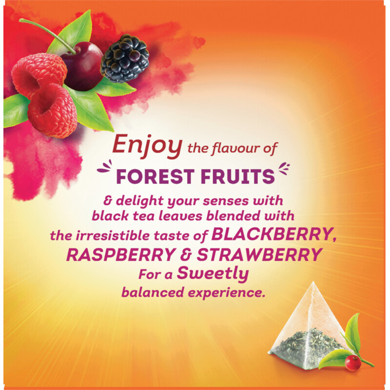 Een afbeelding van Lipton Forest fruits black tea