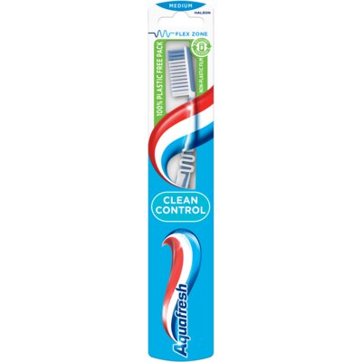 pdp-image-Aquafresh Clean control medium tandenborstel