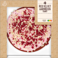 Een afbeelding van AH Red velvet aardbei taart