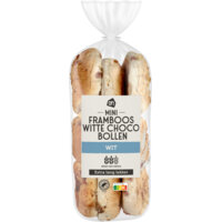 Een afbeelding van AH Extra lang lekker framboos choco bollen