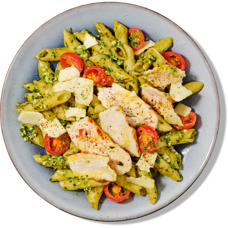 Een afbeelding van AH Verse pasta pesto kip