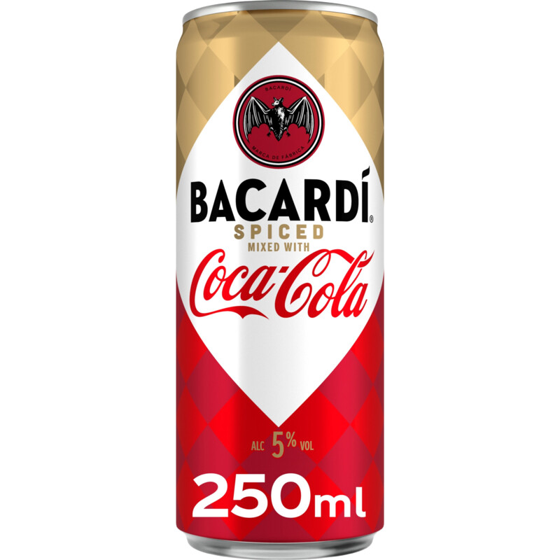 Bacardi Spiced with coca cola