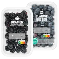 AH Blauwe bessen 300 gram en AH Bramen 225 gram