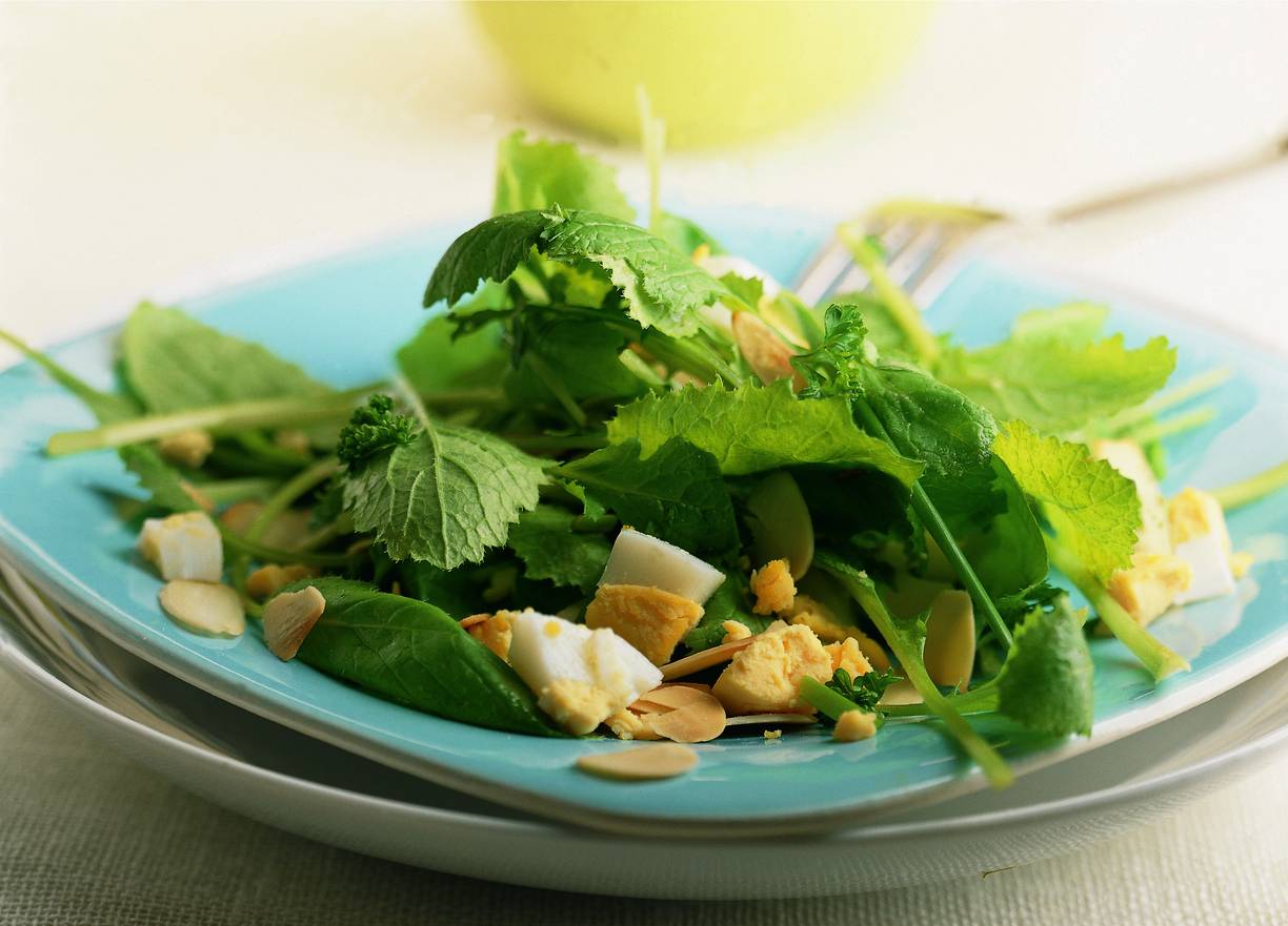 Lentesalade met ei en peterselie