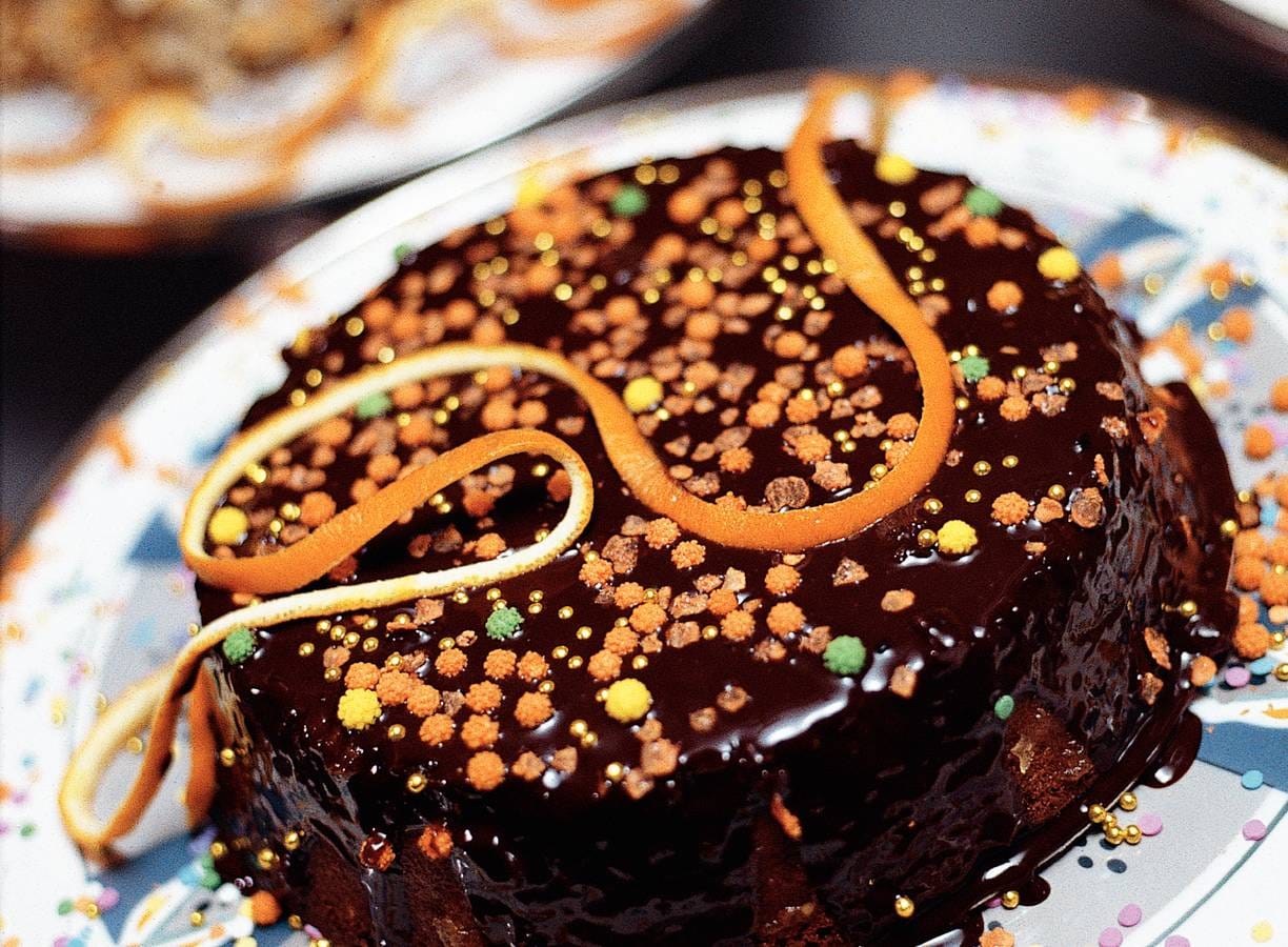Sinaasappeltaart met chocoladeglazuur