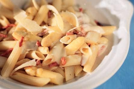 Penne met asperges en ham