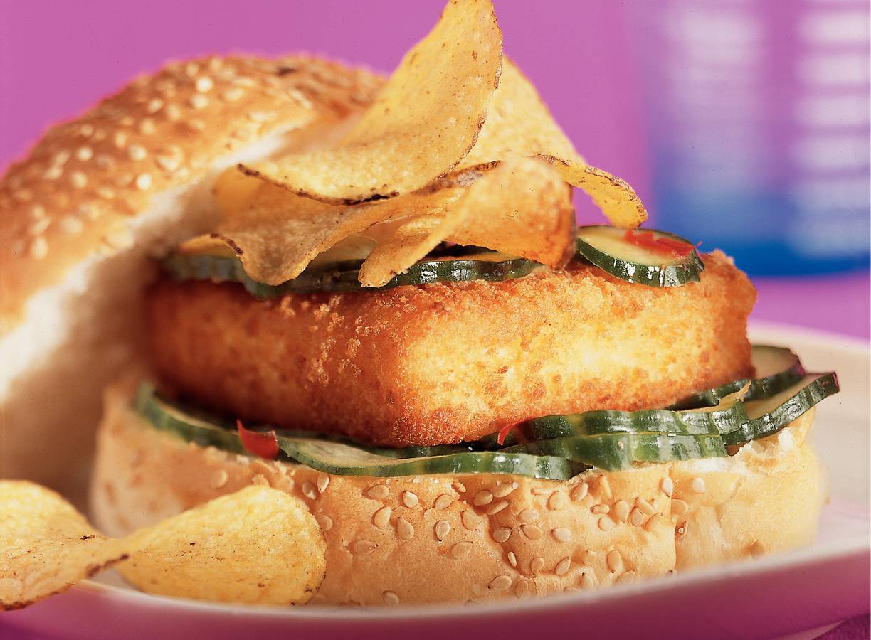 Fishburger and chips