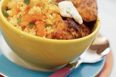 Abrikozencouscous met kipkluifjes