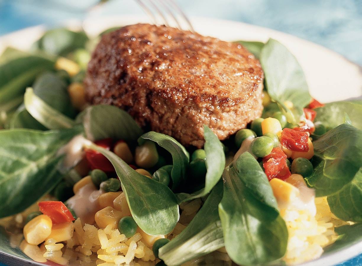 Mexicaans tartaartje met rijst en bonensalade