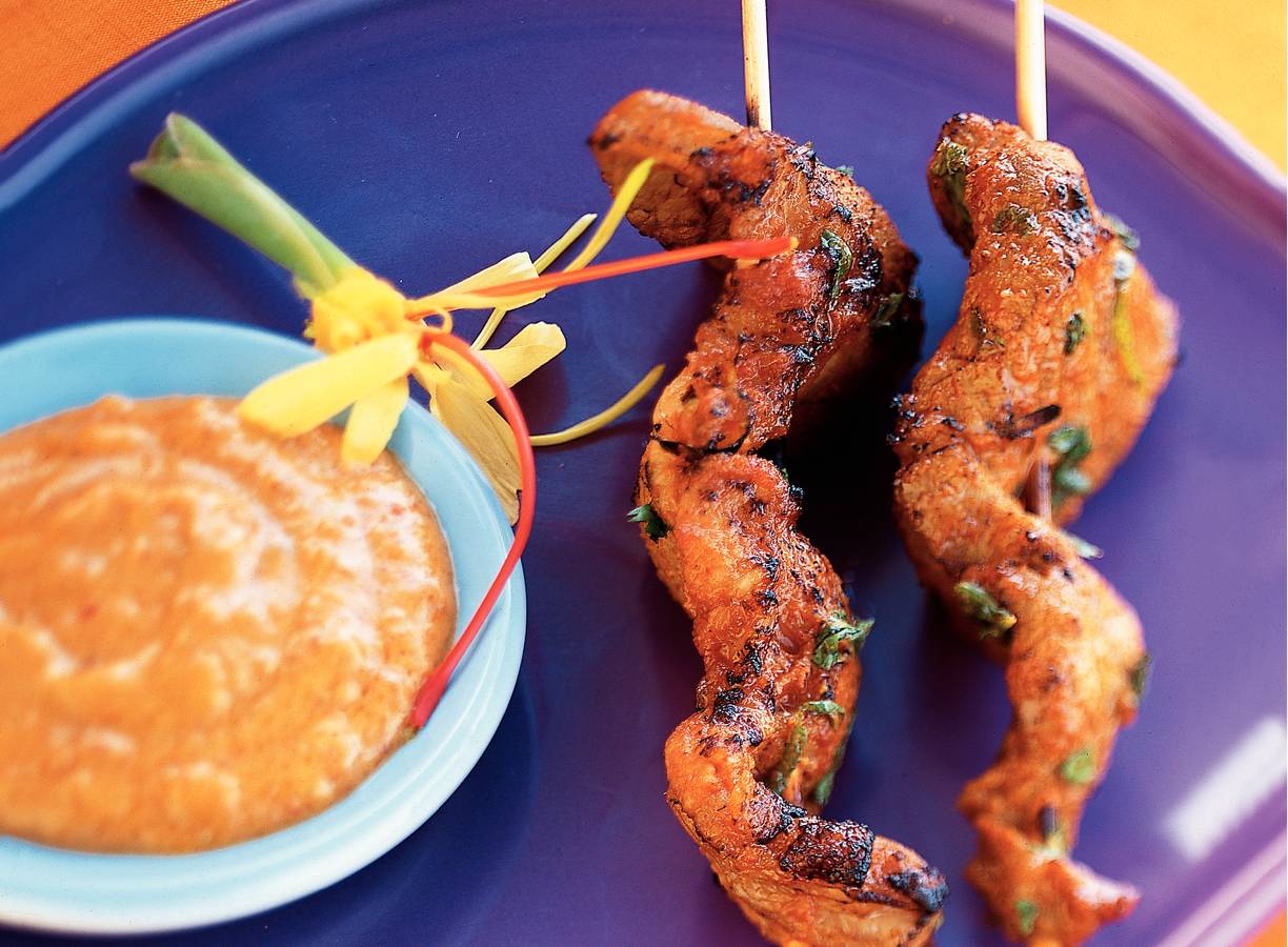 Thaise saté met pindasaus
