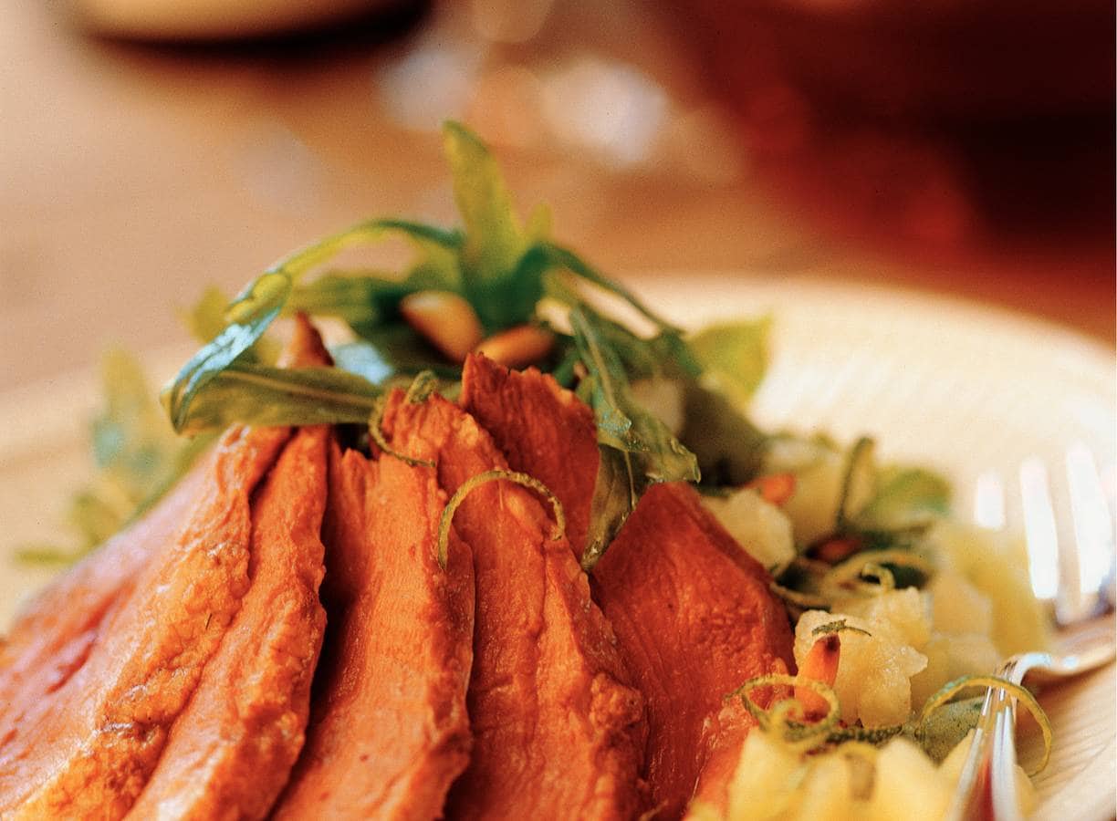 Oosterse eendenborst met rucola en meloen